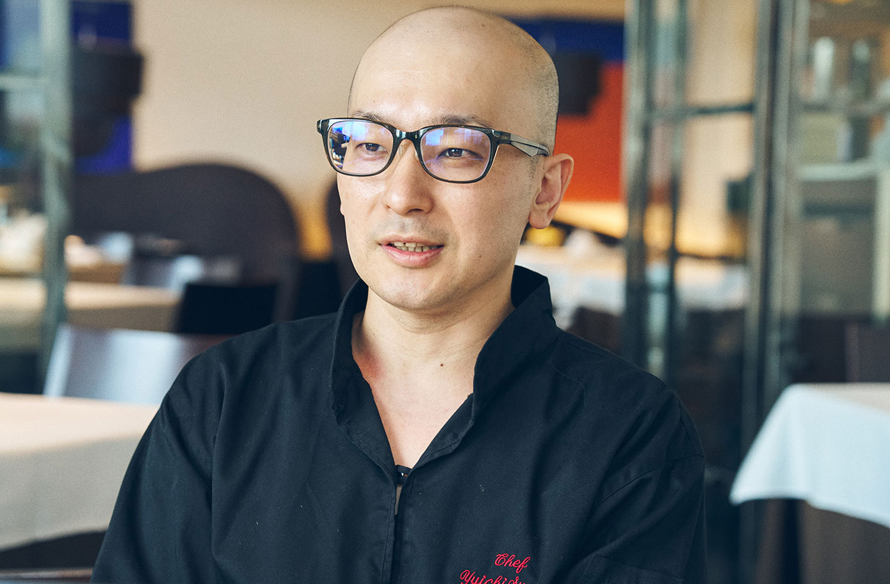 「ワトルトーキョー」のシェフ、鈴木勇一さん。当時「ソルト バイ ルークマンガン」の日本人として3人目のシェフに2017年に就任したのち、2019年に「ワトルトーキョー」にリニューアルした後も、シェフを引き継いだ。